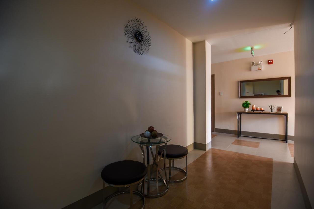 Ett Hometel Kalibo Kültér fotó